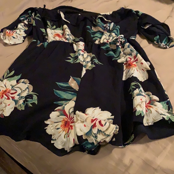 Floral romper - Picture 2 of 2